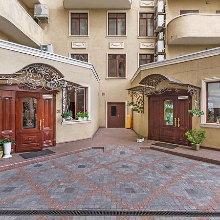 Greek Street Deluxe Apartment Odesa Exterior foto